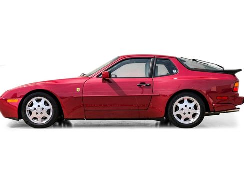 Used 1989 Porsche 944 Turbo RWD image 11