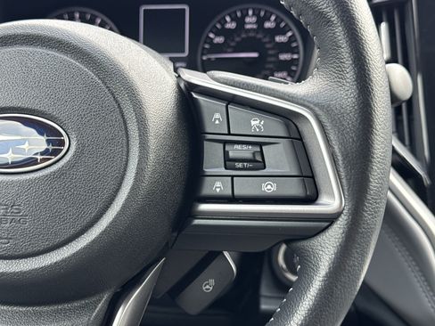 Certified 2023 Subaru Outback Limited AWD/4WD image 9