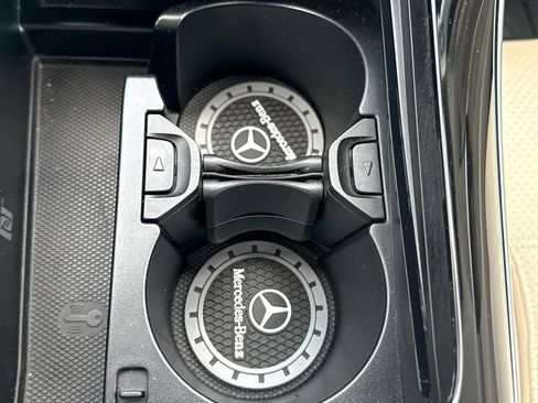 Used 2022 Mercedes-Benz C 300 4MATIC Sedan image 36