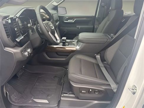 Used 2025 GMC Sierra 1500 Elevation w/ X31 Off-Road Package image 8
