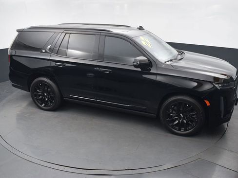 Used 2022 Cadillac Escalade Sport Platinum w/ LPO, ONYX Package AWD/4WD image 49