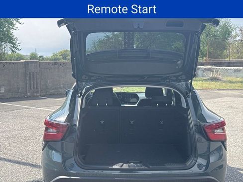 New 2026 Chevrolet Trax LS w/ LS Convenience Package FWD image 9