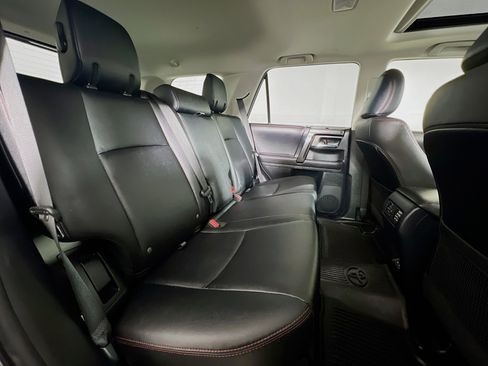 Certified 2024 Toyota 4Runner TRD Off-Road Premium w/ Off Road Premium Plus Package AWD/4WD image 24