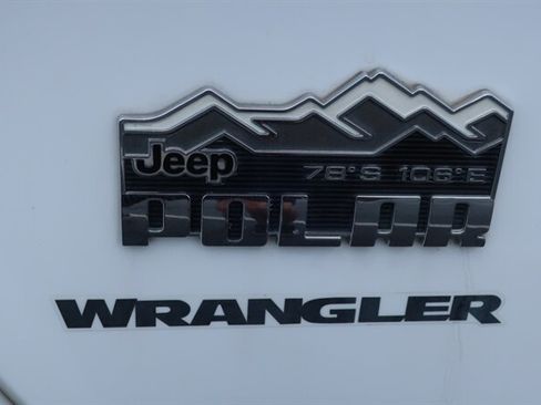 Used 2014 Jeep Wrangler Sahara AWD/4WD image 11