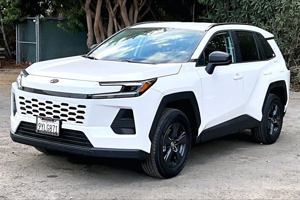 Used 2026 Toyota RAV4 LE FWD image 3
