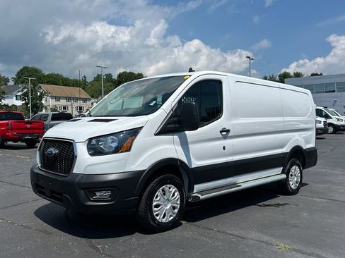 Used 2025 Ford Transit 250 Low Roof w/ Exterior Upgrade Package RWD image 5
