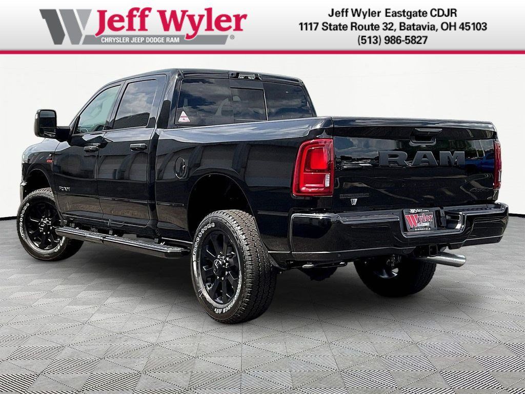 New 2026 RAM 2500 Big Horn AWD/4WD image 4