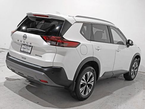 Used 2023 Nissan Rogue SV w/ SV Premium B Package AWD/4WD image 6