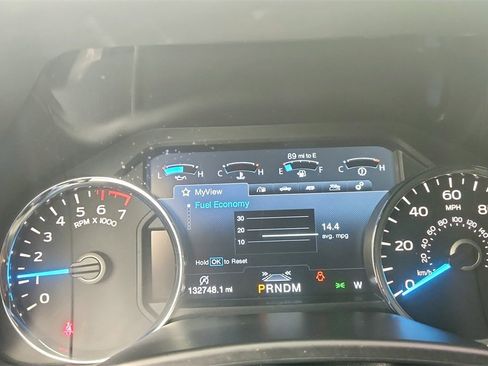 Used 2018 Ford F150 Platinum w/ Equipment Group 701A Luxury image 17