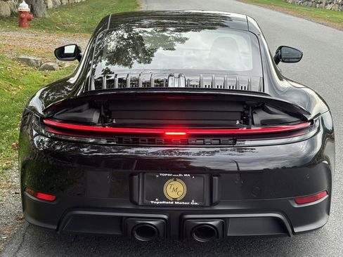 Used 2025 Porsche 911 Carrera 4 GTS image 21