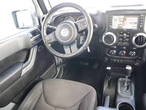Used 2014 Jeep Wrangler Unlimited Sport w/ Quick Order Package 24S AWD/4WD image 26