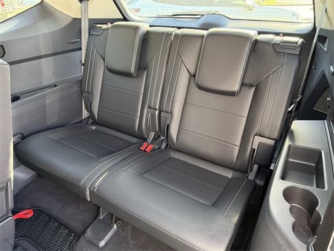 Certified 2022 Volkswagen Atlas SE w/ Panoramic Sunroof Package image 27