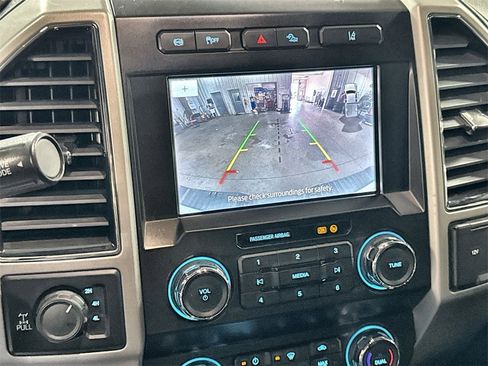 Used 2021 Ford F250 Lariat image 20