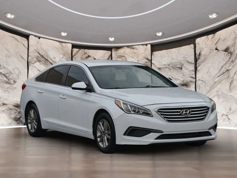 Used 2016 Hyundai Sonata SE w/ Cargo Package image 42