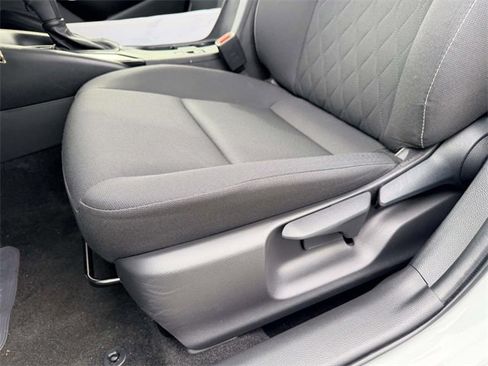 Used 2025 Toyota Corolla LE image 17