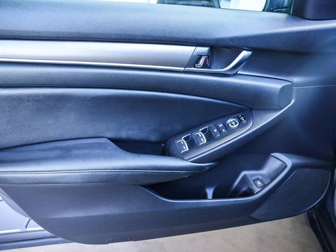 Used 2019 Honda Accord LX image 26