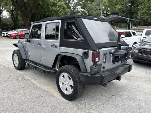 Used 2016 Jeep Wrangler Unlimited Sport w/ Quick Order Package 24S AWD/4WD image 3