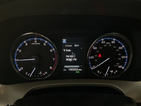 Used 2017 Toyota RAV4 Platinum w/ All Weather Liner Package AWD/4WD image 28