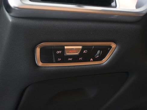 Certified 2023 BMW X7 xDrive40i w/ Executive Package image 27