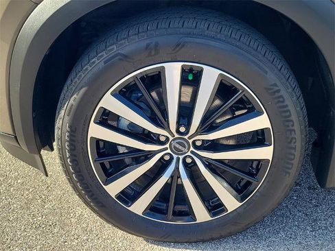 Certified 2024 Nissan Pathfinder Platinum w/ Cargo Package image 12