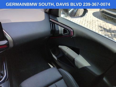 Used 2025 BMW X3 xDrive30i w/ Premium Package AWD/4WD image 17