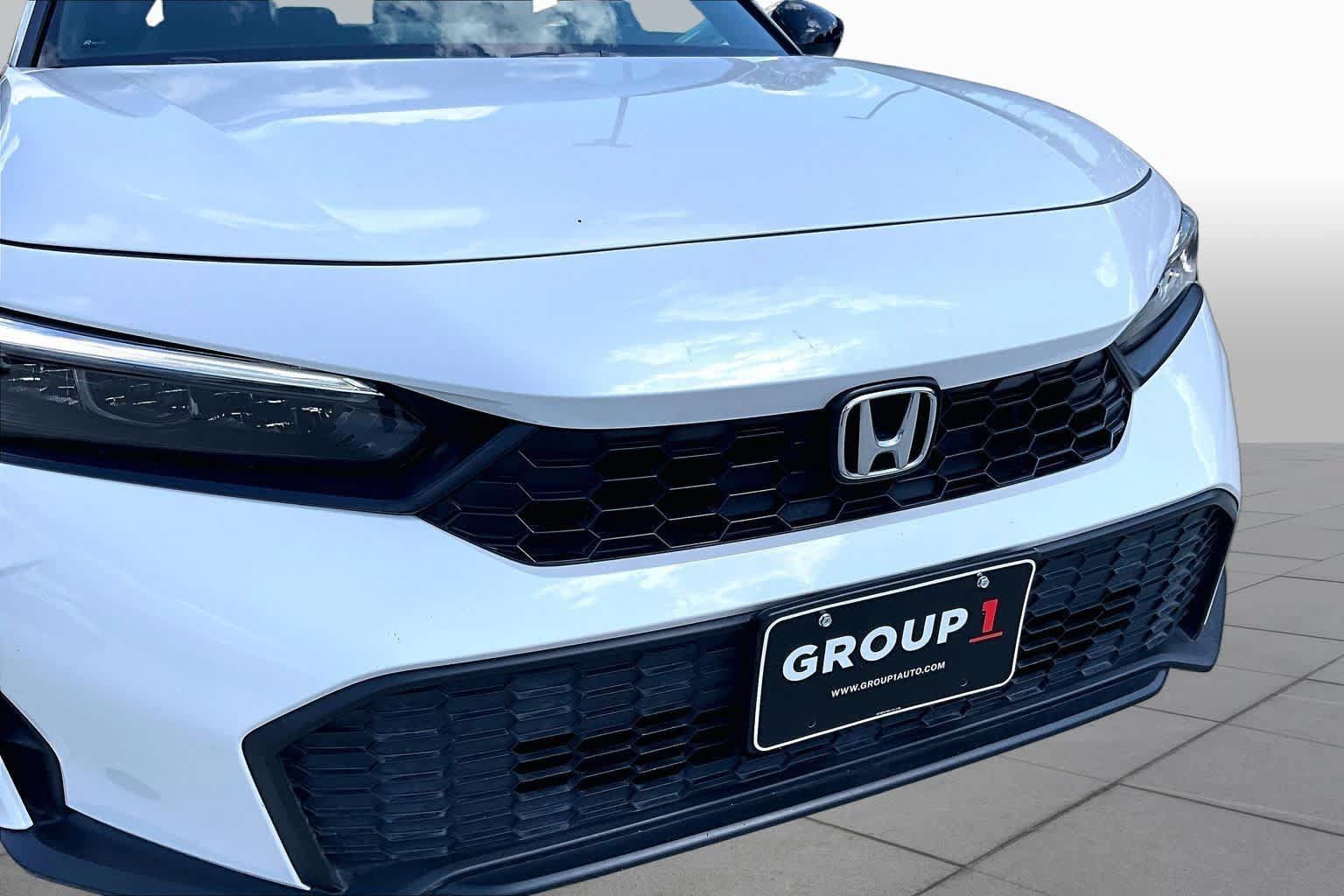 Used 2025 Honda Civic Sport image 28