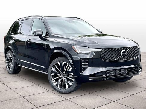 New 2026 Volvo XC90 T8 Ultra w/ Protection Package AWD/4WD image 2