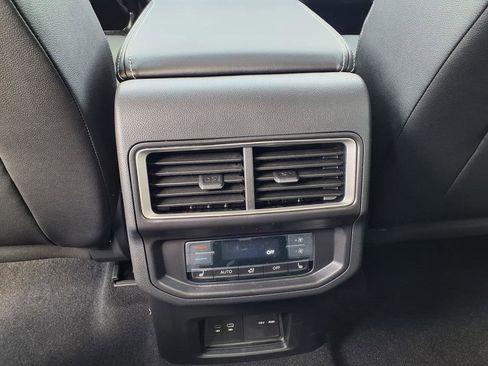 New 2026 Volkswagen Atlas SEL image 19