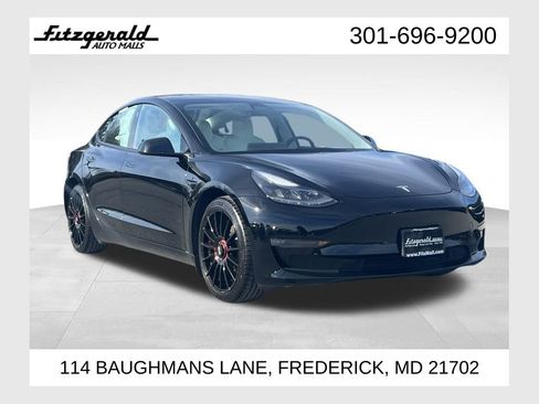 Used 2021 Tesla Model 3 Performance image 1