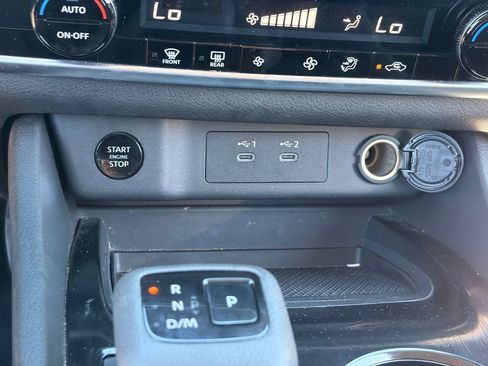 Certified 2023 Nissan Rogue SV FWD image 23