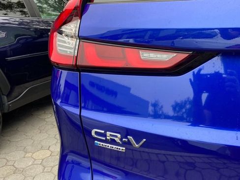 Used 2025 Honda CR-V Sport image 31