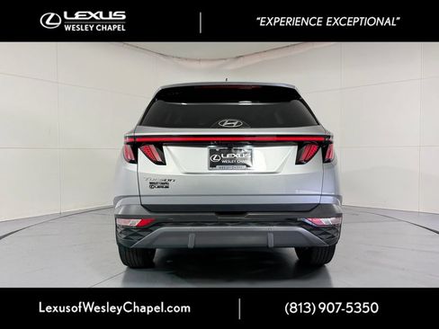 Used 2022 Hyundai Tucson Limited w/ Cargo Package FWD image 4