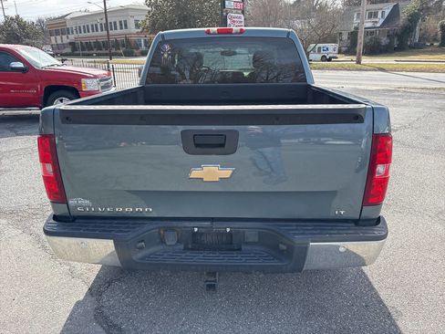 Used 2008 Chevrolet Silverado 1500 LT w/ Safety Package image 12