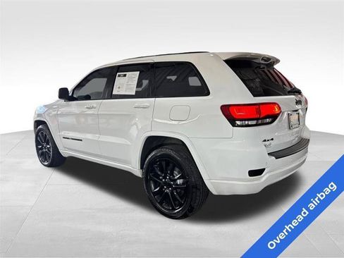 Used 2020 Jeep Grand Cherokee Altitude AWD/4WD image 7