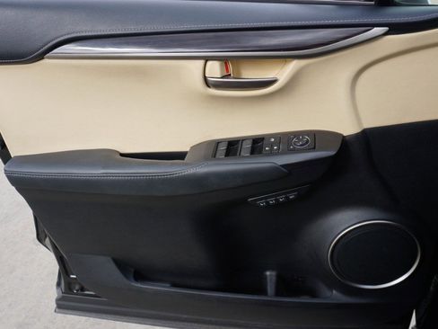 Used 2015 Lexus NX 200t FWD image 14