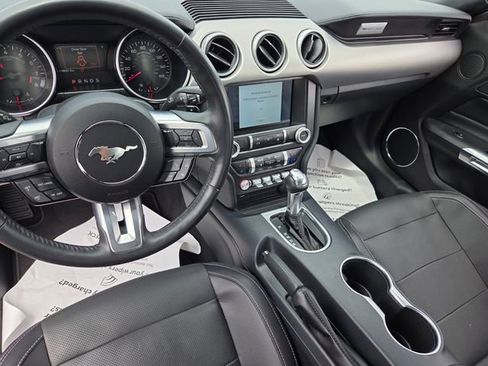 Used 2021 Ford Mustang GT Premium RWD image 9