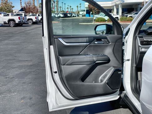 New 2026 GMC Acadia Elevation w/ LPO, Floor Liner Package image 28