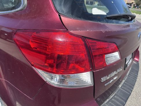 Used 2012 Subaru Outback 2.5i AWD/4WD image 48
