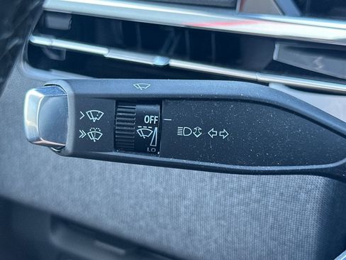 Used 2026 GMC Sierra EV Elevation AWD/4WD image 34