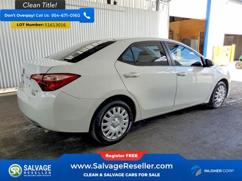 Used 2018 Toyota Corolla LE FWD image 4