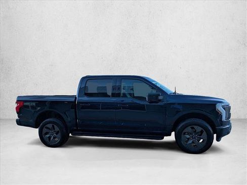 Used 2025 Ford F150 Lightning Flash image 4