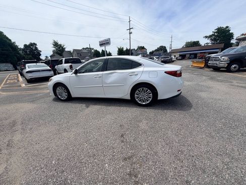 Used 2014 Lexus ES 350 w/ Luxury Package FWD image 55