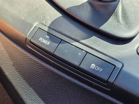 Used 2012 BMW M3 Convertible RWD image 33