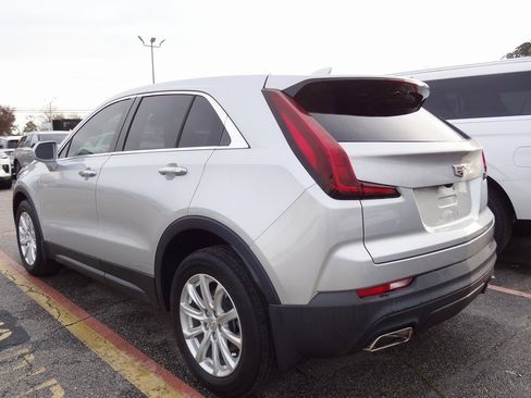 Used 2021 Cadillac XT4 Luxury image 4