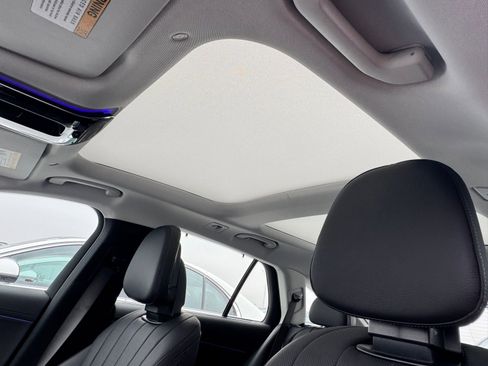 New 2025 Mercedes-Benz E 450 4MATIC All-Terrain Wagon image 16