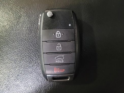 Used 2014 Kia Soul + w/ UVO w/Eservices Package FWD image 32