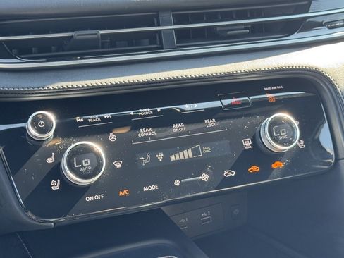 Certified 2025 INFINITI QX60 Autograph w/ Cargo Package image 13