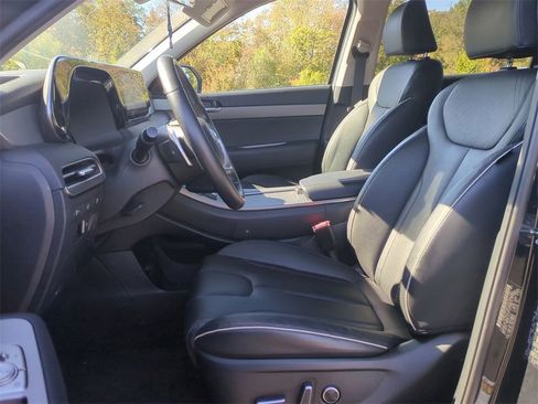 Certified 2025 Hyundai Palisade SEL image 21