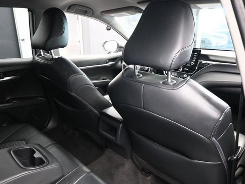 Used 2023 Toyota Camry SE FWD image 41