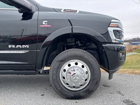 New 2026 RAM 3500 Limited image 20
